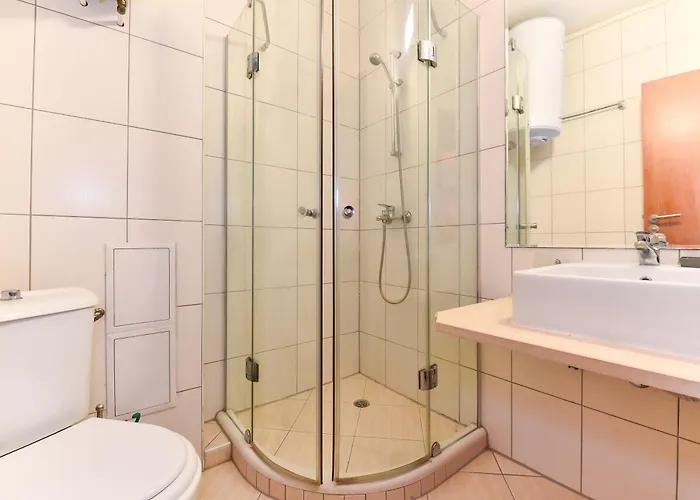 Апартамент Cedar Iii - One Bdrm Flat B18 *